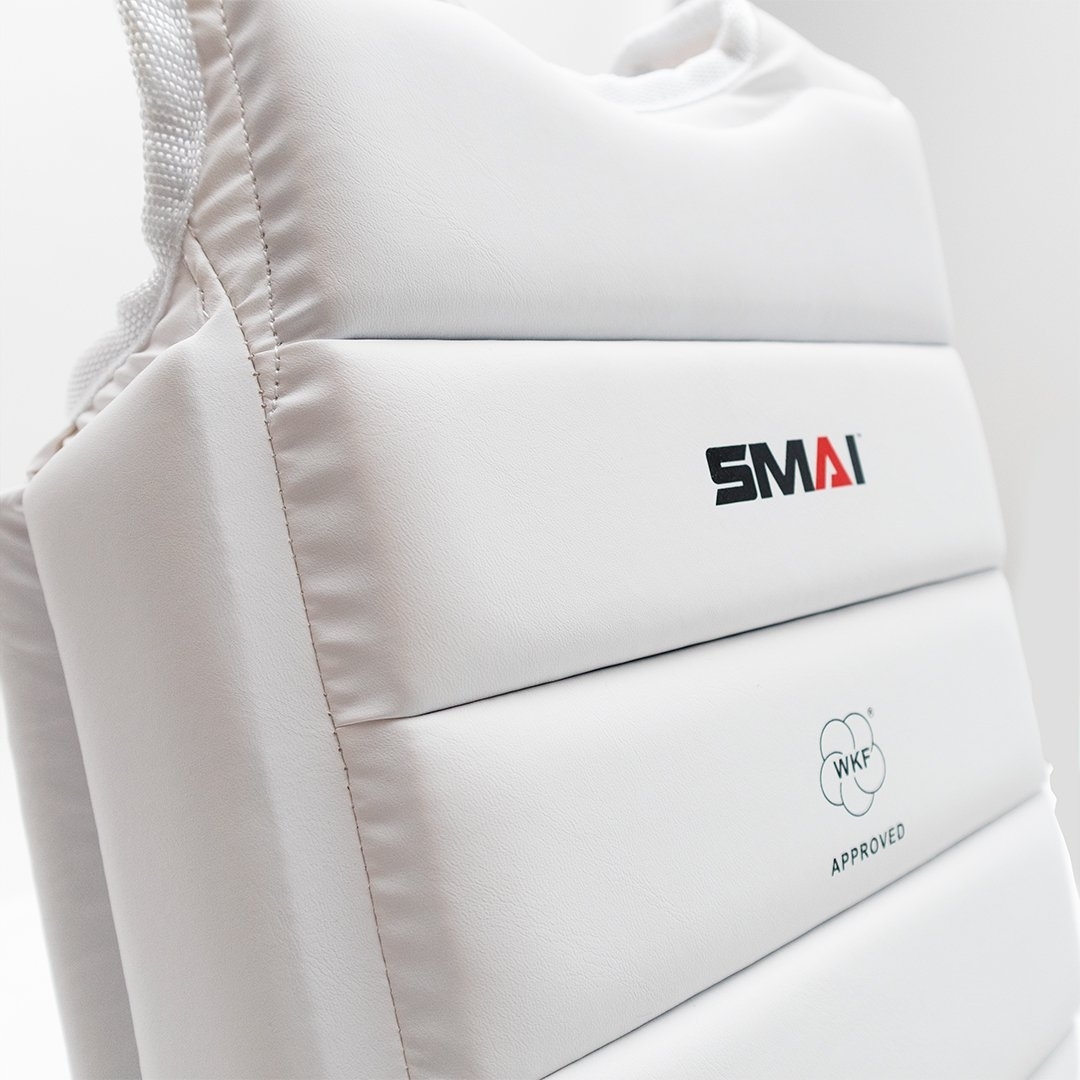 SMAI WKF Karate Weste für Kinder U14, weiß L SMAI WKF Karate Weste für Kinder U14, weiß L
