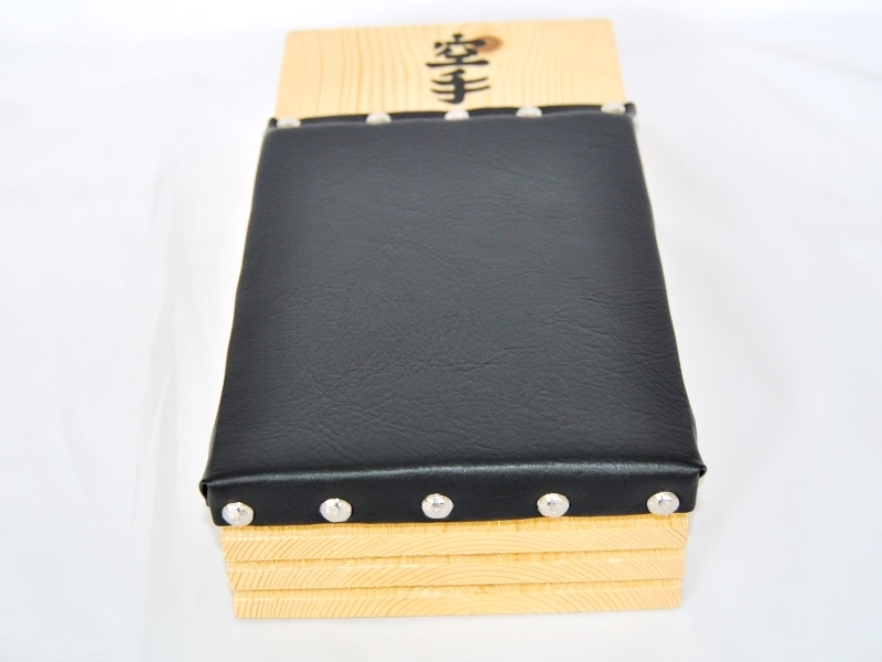 Wandmakiwara Kunstleder 28 x 15 cm Wandmakiwara Kunstleder 28 x 15 cm