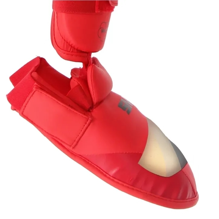 WKF Spannschutz , rot, L