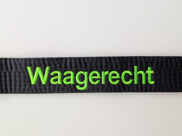 waagerecht