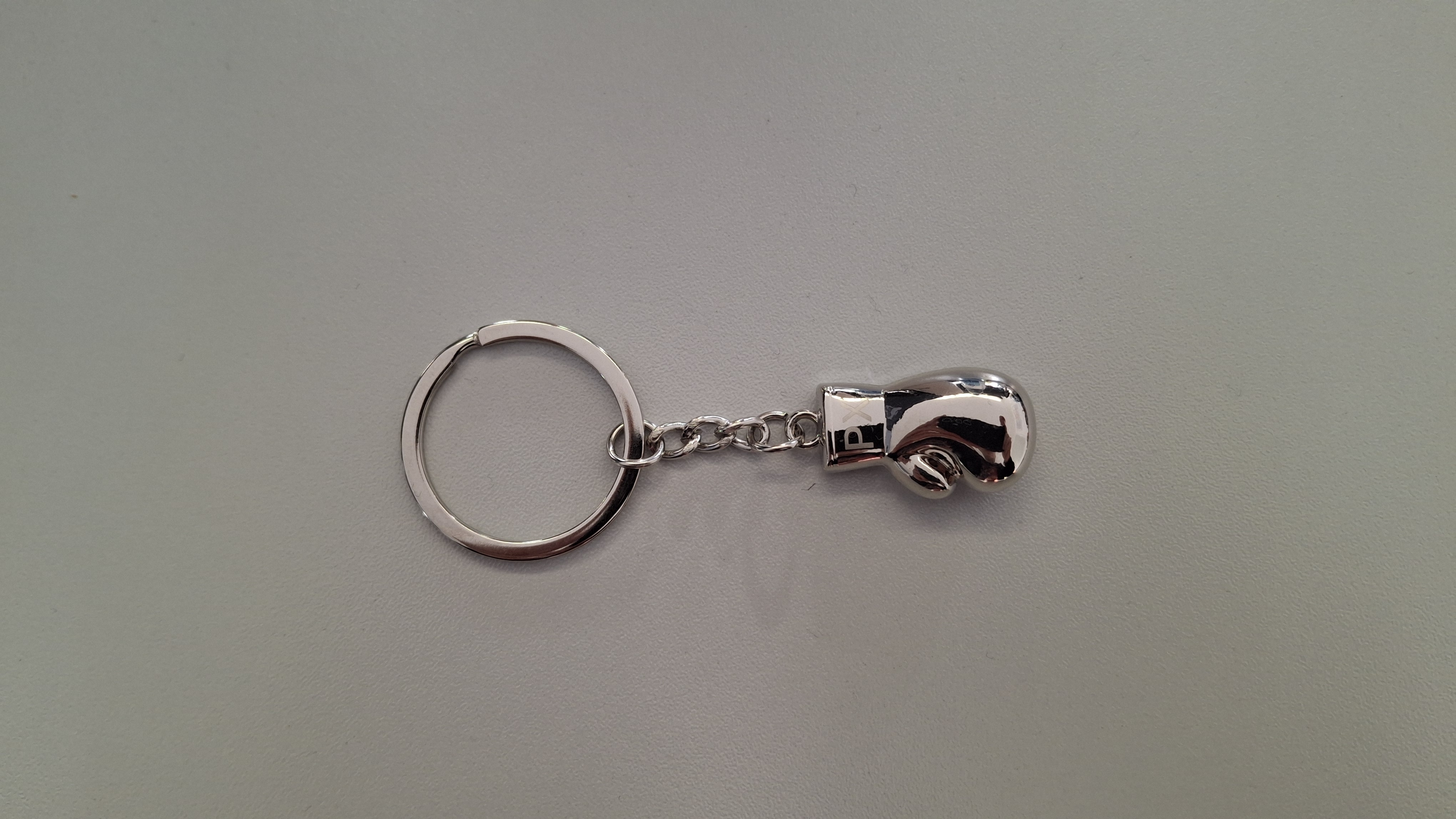 Schlüsselanhänger Mini Boxhandschuh silber Schlüsselanhänger Mini Boxhandschuh silber