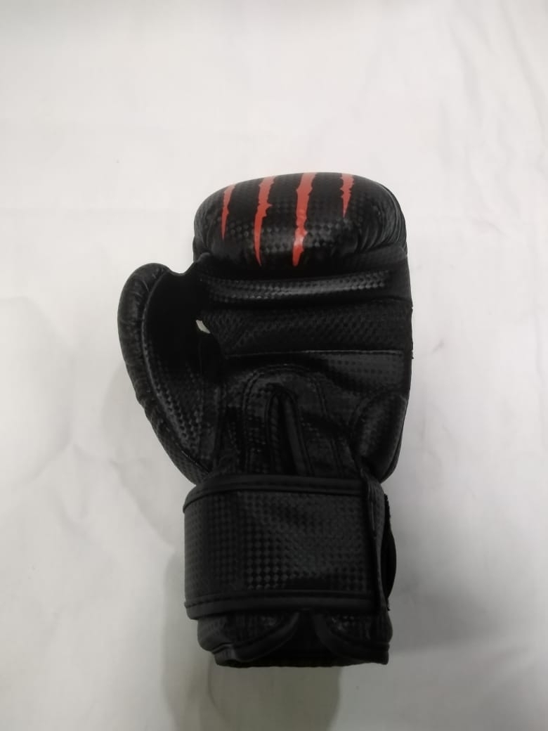Boxhandschuhe "MUTIGER KA" schwarz, PU, 8 oz Boxhandschuhe "MUTIGER KA" schwarz, PU, 8 oz